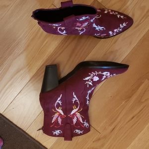 Wine suede boots
